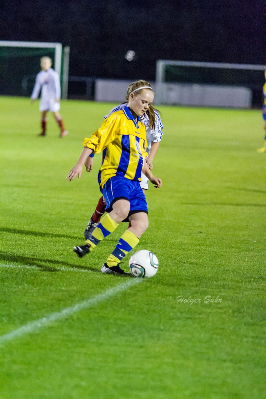 Bild 140 - B-Juniorinnen SV Henstedt-Ulzburg - Holstein Kiel : Ergebnis: 0:12